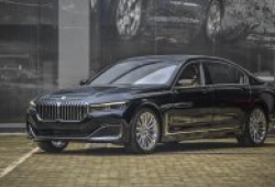 BMW 740Li Pure Excellence - Sedan hạng sang cho những ông chủ đích thực