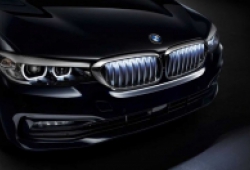 BMW giới thiệu lưới tản nhiệt phát sáng giá 14 triệu đồng