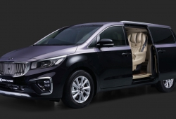 Cận cảnh chiếc Kia Sedona nâng cấp nội thất hạng sang bởi Noble Klasse giá 1,47 tỷ đồng