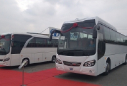 Daewoo bus Việt Nam giới thiệu hai dòng xe khách G8 và G12 phiên bản mới