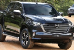 Đại lý ồ ạt nhận đặt cọc Mazda BT-50 2021 mới, giá chỉ từ 659 triệu