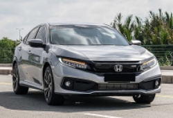 Đại lý tung ưu đãi tới 80 triệu đồng cho Honda Civic