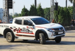 Hé lộ trợ thủ đắc lực sau màn drift xe nảy lửa tại Mitsubishi Experience Day 2018