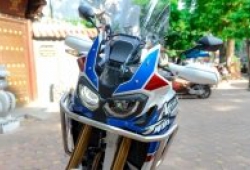 Honda Africa Twin bản kỷ niệm 30 năm đầu tiên tại Việt Nam, giá 600 triệu