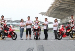 Honda Racing Vietnam lot top 10 sau nửa mùa giải ARRC 2019