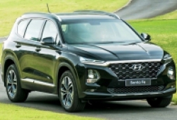 Hyundai SantaFe giảm 30 triệu đồng tại một số đại lý