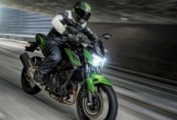 Kawasaki Z400 hoàn toàn mới ra mắt, đe doạ các đối thủ