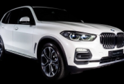 Khám phá BMW X5 phiên bản "phủ" da Alcantara chỉ 50 xe