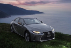 Lexus IS 2021: Dấu ấn trải nghiệm từ sự tin cậy nhất