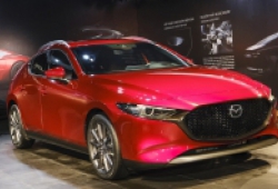 Mazda 3 mới lộ diện trước ngày ra mắt