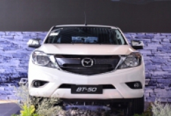 Mazda BT-50 2019 ra mắt, giá từ 655 triệu đồng