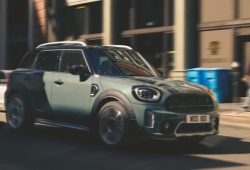 MINI Countryman mới ra mắt tại Việt Nam, giá 2,439 tỷ đồng