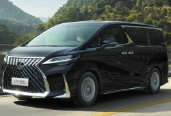 MPV hạng sang Lexus LM350 giá 6,8 - 8,2 tỷ đồng tại Việt Nam