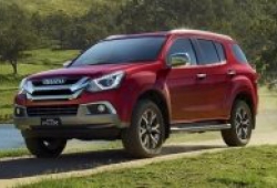 Quyết tâm thoát “ế”, Isuzu Mu-X giảm giá tới 165 triệu tại Việt Nam