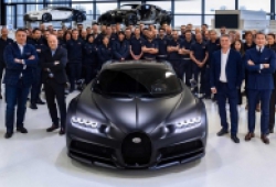 Siêu phẩm Bugatti Chiron thứ 250 trên toàn thế giới trình làng