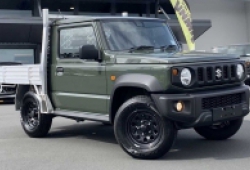 Suzuki Jimny đầy ấn tượng sau khi độ thành bán tải “tí hon”