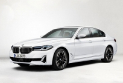 Thaco loại bỏ động cơ 1.6 lít BMW 5-Series 2021