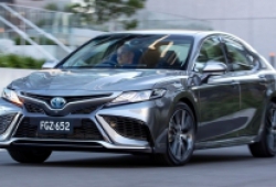 Toyota Camry 2021 tiếp tục được trình làng tại Úc, chờ ngày về Việt Nam