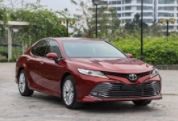 Toyota Camry đứng đầu phân khúc sedan cỡ trung trên toàn cầu