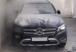 Vụ cháy xe Mercedes-Benz GLC từ góc độ luật