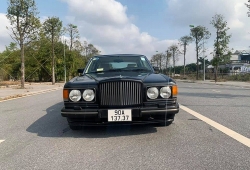 Xe cổ Bentley RL Turbo giá trị sưu tầm độc đáo nhưng giá chỉ hơn 4 tỷ tại Việt Nam