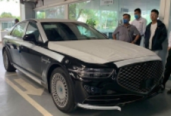 Xe sang Genesis G90 2020 đầu tiên về Việt Nam